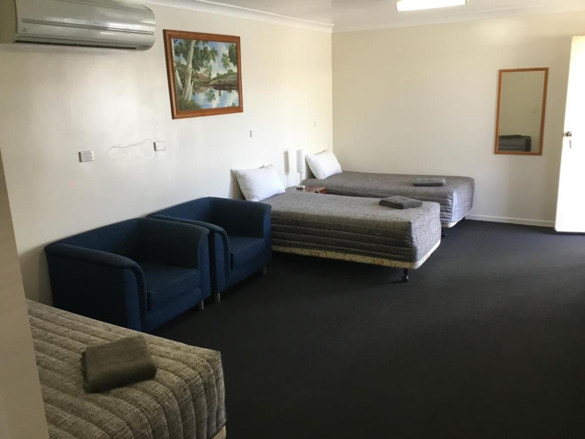 Charleville Waltzing Matilda Motor Inn المظهر الخارجي الصورة