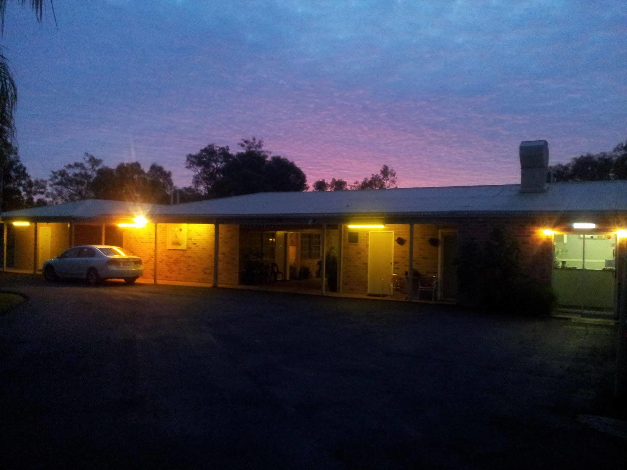 Charleville Waltzing Matilda Motor Inn المظهر الخارجي الصورة